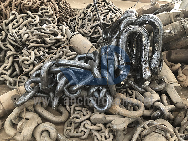 Crown Shackle